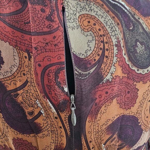 Women's Paisley Print Ruffled V-Neck Long Sleeve Below the knee Dress, Size M/L - Picture 6 of 13